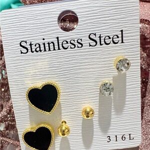 Stainless Steel Black Heart Earrings Set